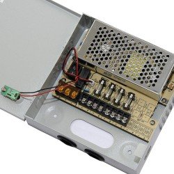 Bloc d'alimentation 12V 5A 4 sorties pour cameras CCTV